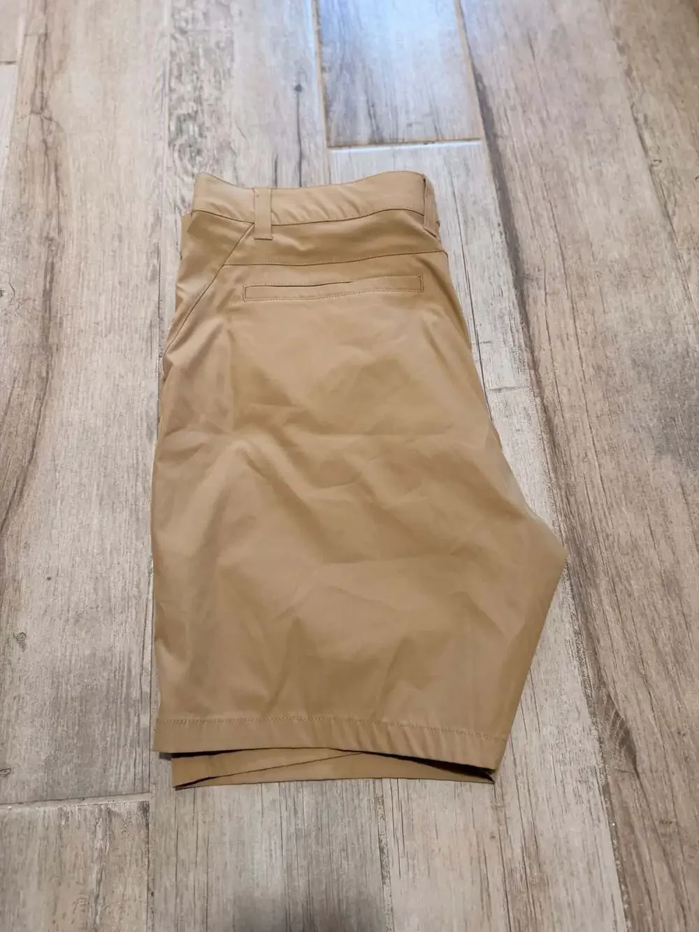 32 Degrees Cool Men's Performance Golf Stretch Shorts Khaki Size 36
